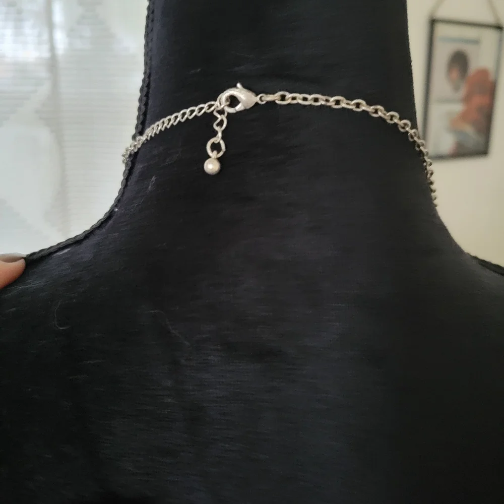 Necklace - Picture 2 of 2
